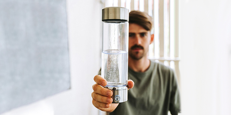 The World’s #1 Self-Cleaning, Purifying Water Bottle